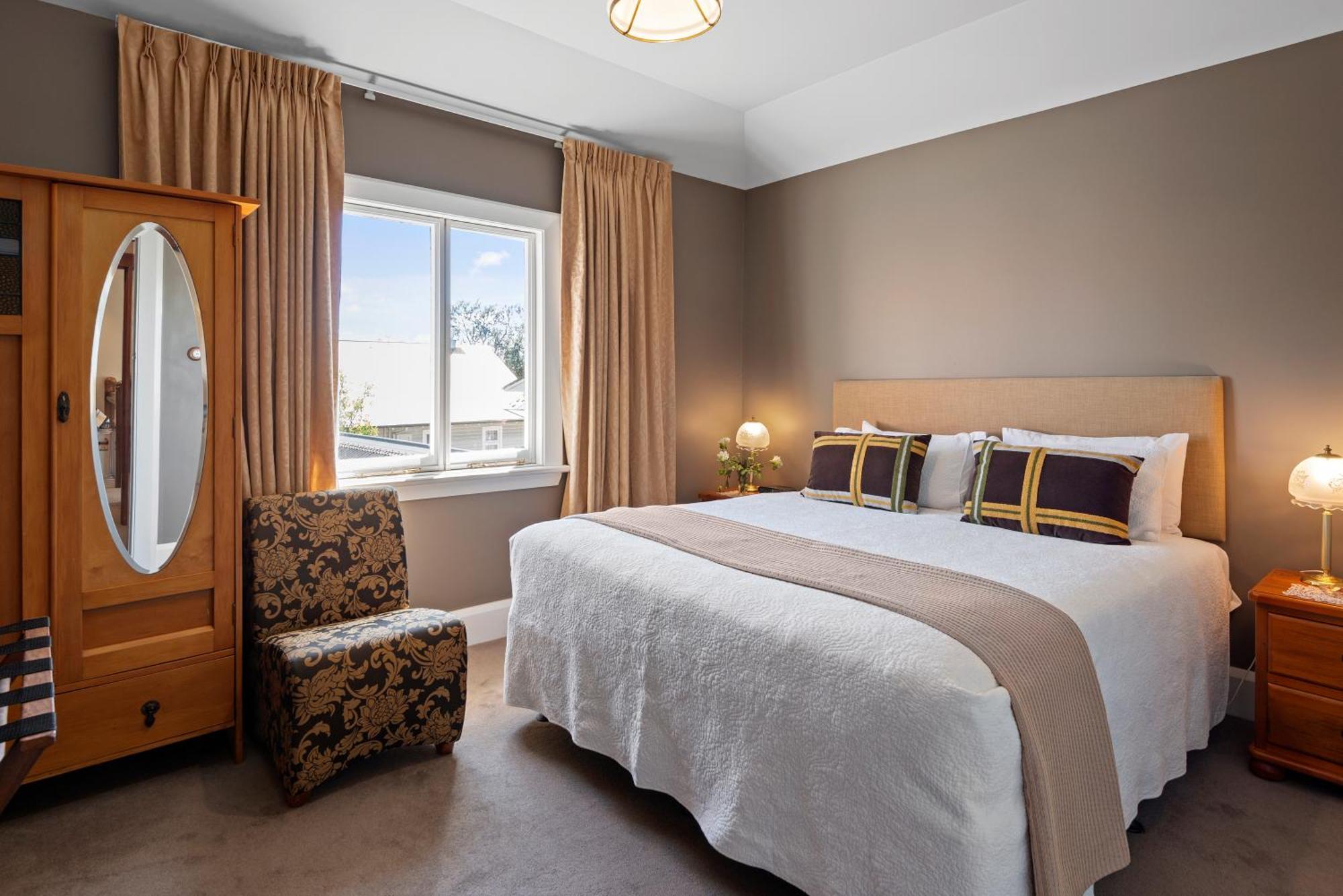 Deluxe Double Room,1538724412:JPEG